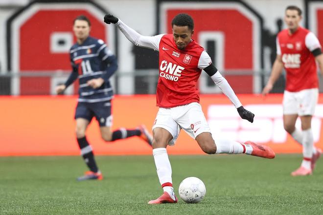 科瓦奇在采 科瓦奇在采