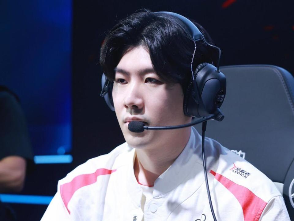 他们在各自 他们在各自