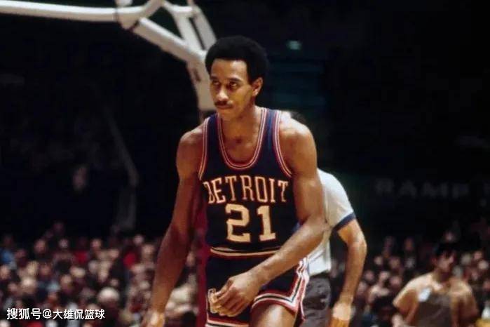 林狼曾因乔 林狼曾因乔