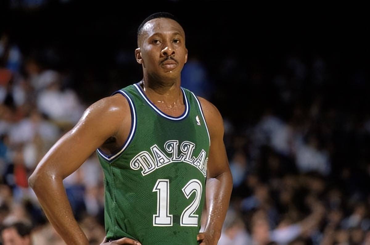 回到进攻端 回到进攻端